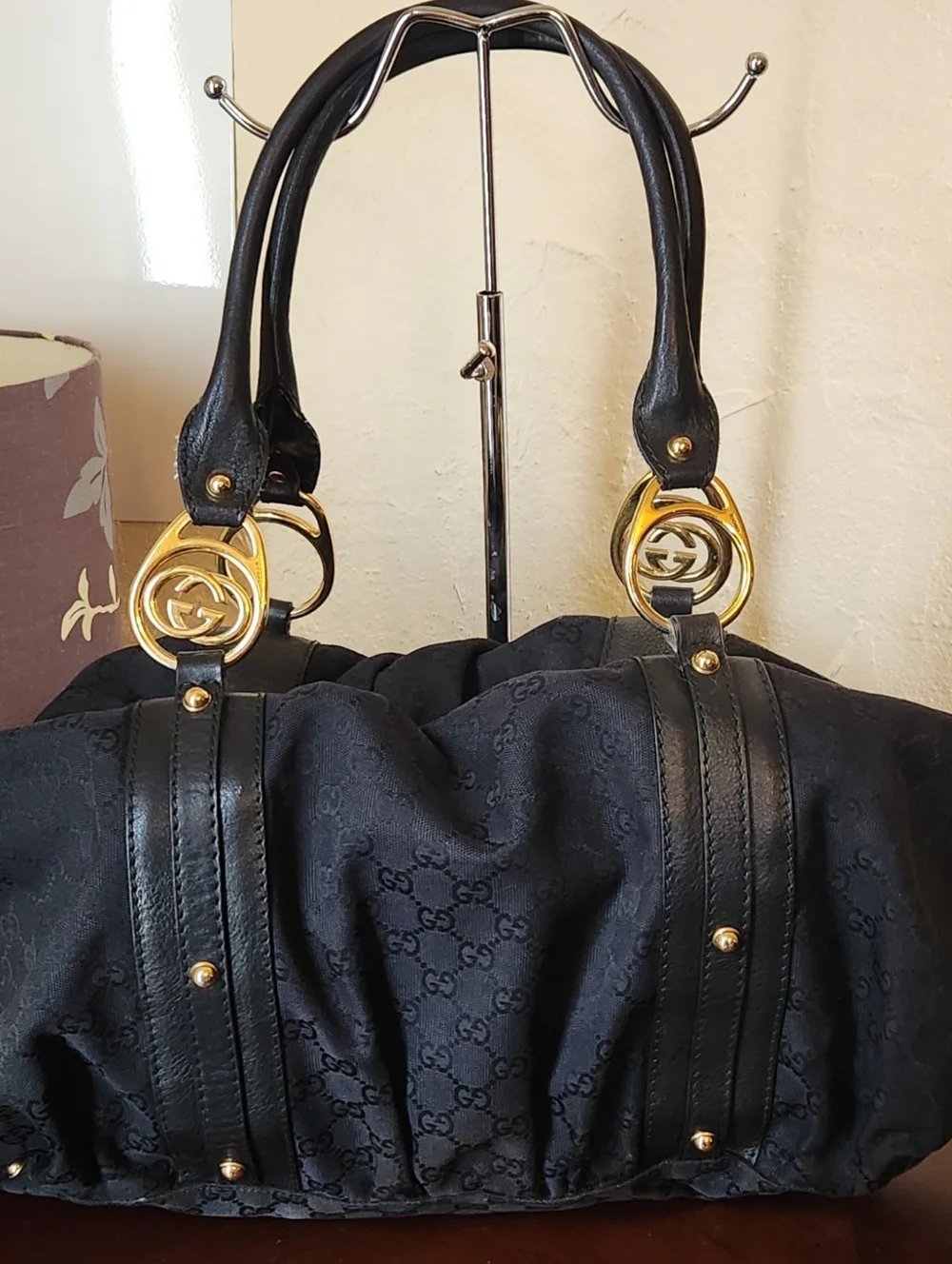 Gucci Black Canvas and Leather Interlocking Shoulder Bag - Picture 2 of 11